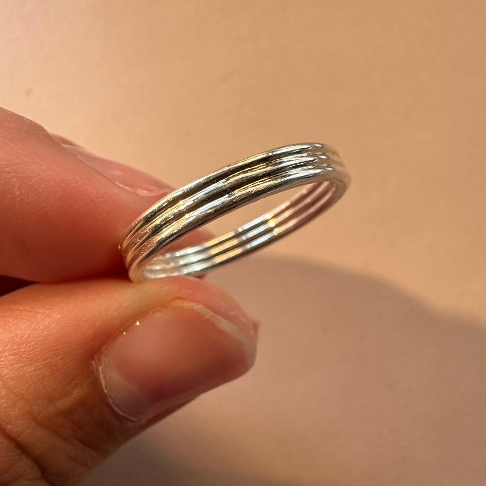 Sterling silver banded Mejuri ring